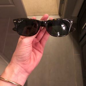 Polarized Ray Ban Wayfarers